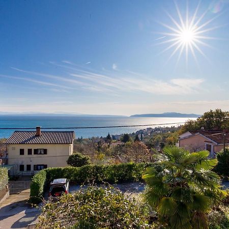 Holiday House Marica Lovran Bagian luar foto