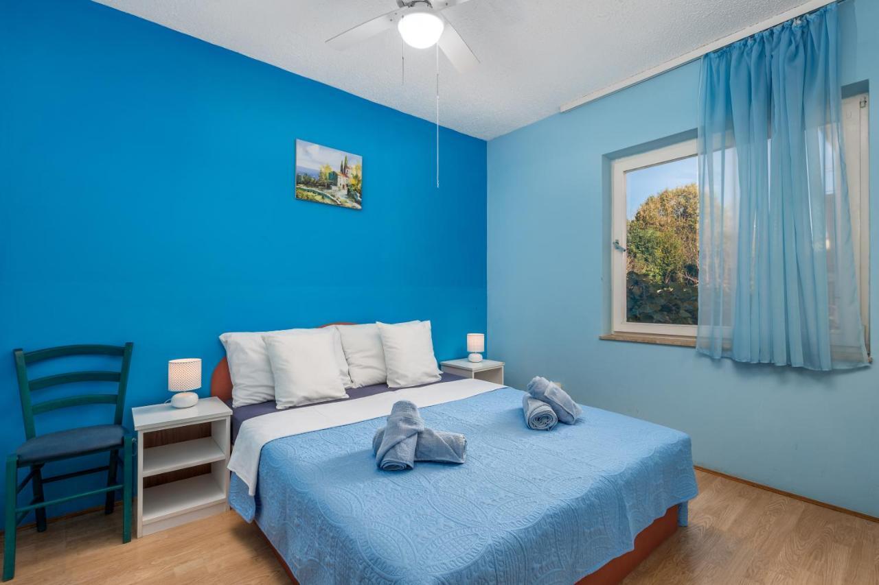 Holiday House Marica Lovran Bagian luar foto